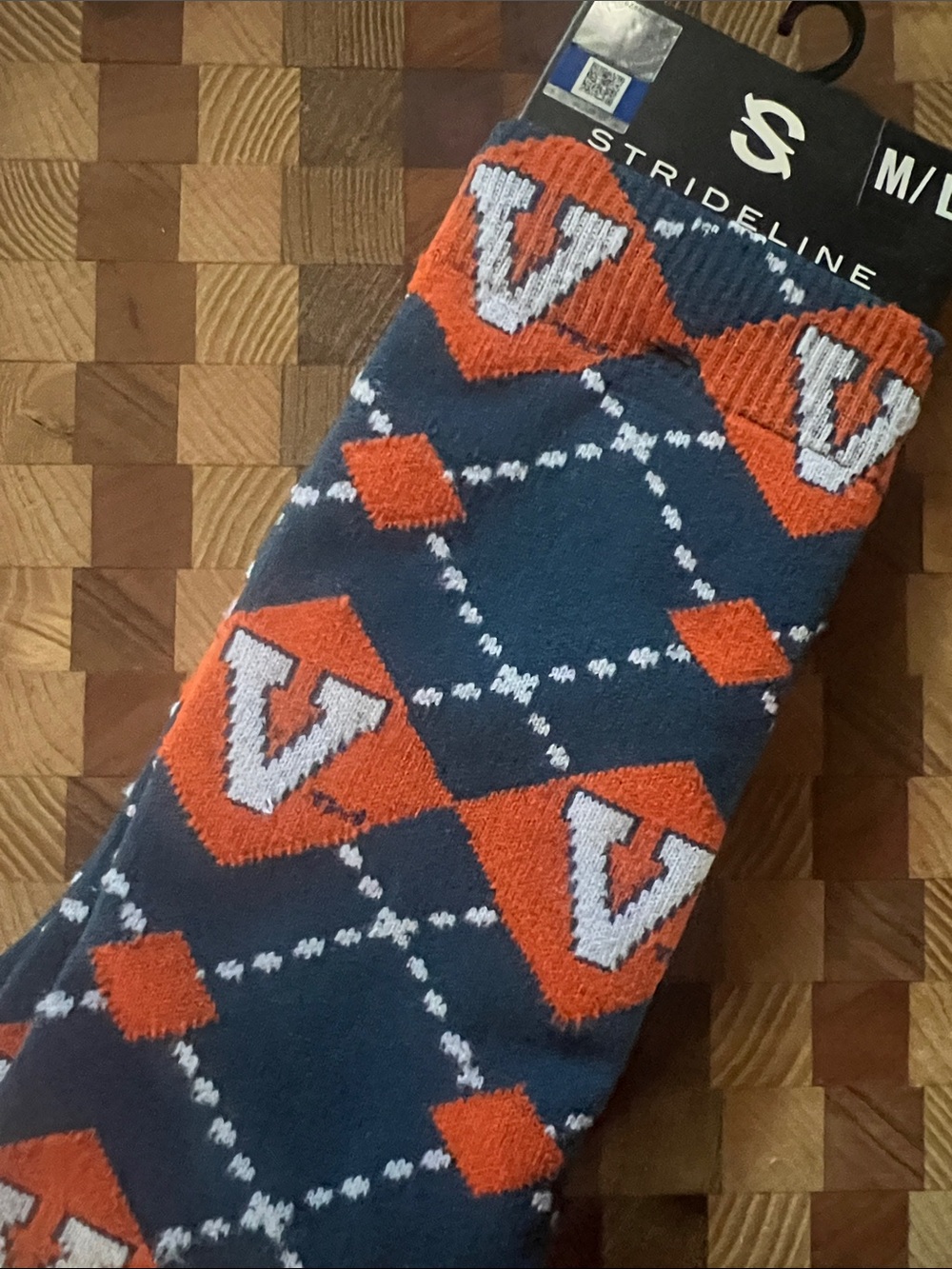 Men's Virginia Official Collegiate Argyle Knit Crew Socks